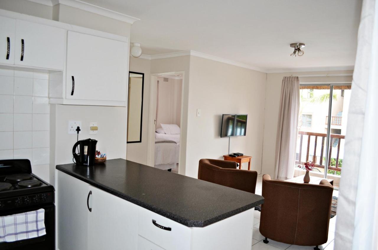 Broadway Self Catering Apartments Durbanville Ngoại thất bức ảnh