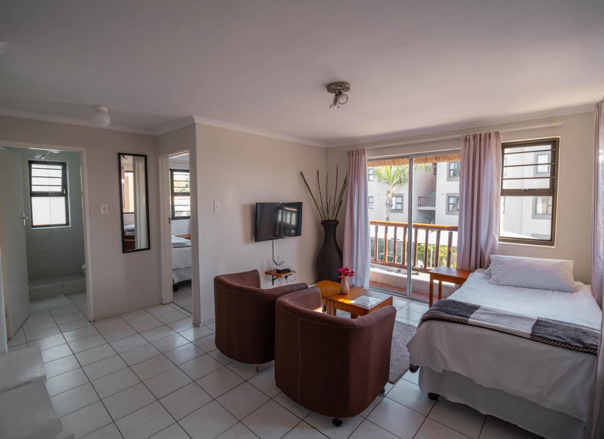 Broadway Self Catering Apartments Durbanville Ngoại thất bức ảnh